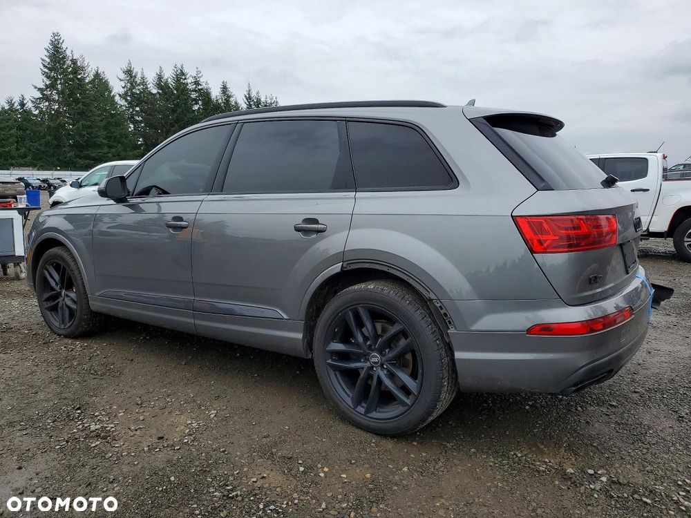 Audi Q7 3.0 TFSI Quattro Tiptronic - 5