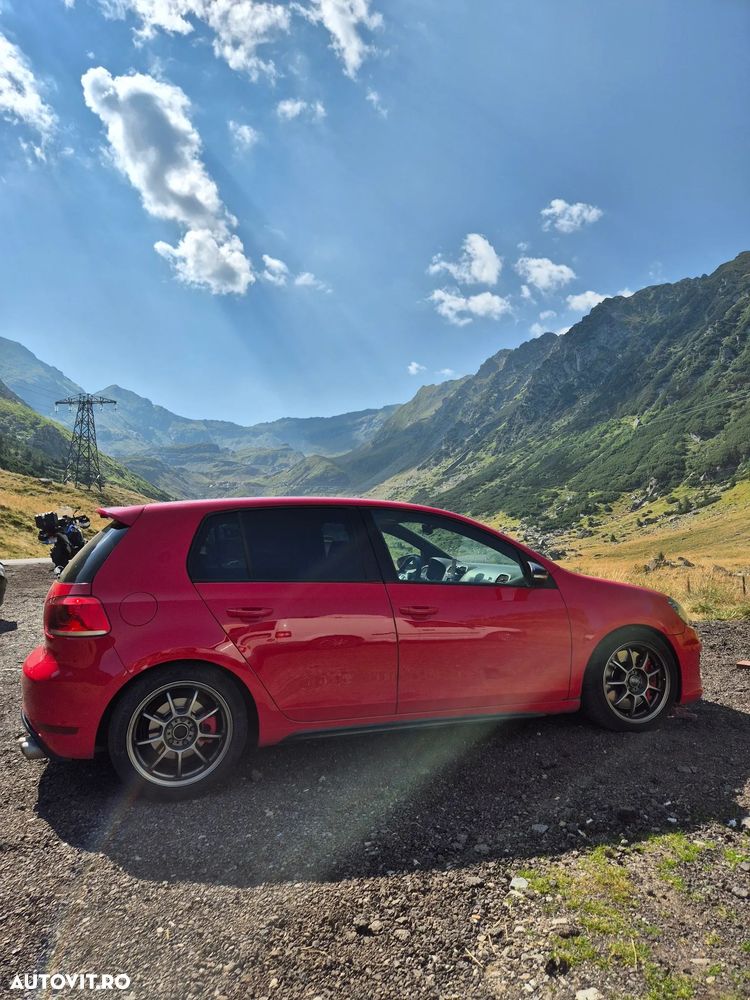 Volkswagen Golf - 3