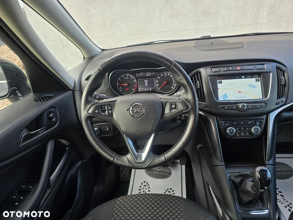 Opel Zafira 1.6 T Plus S&S - 8