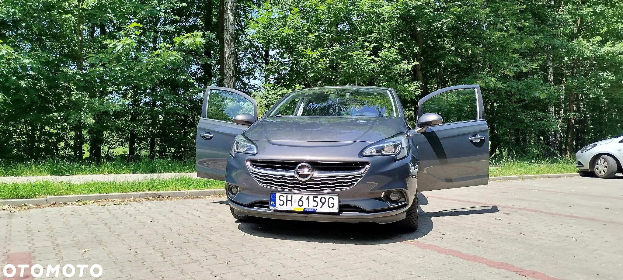 Opel Corsa 1.4 T Cosmo S&S - 4