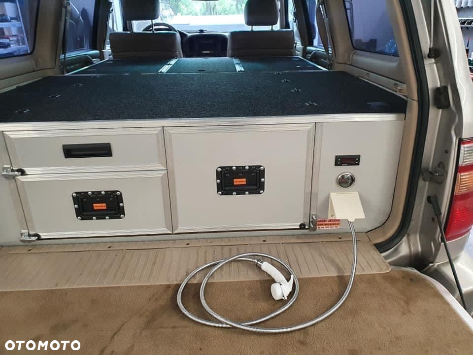 Toyota Land Cruiser 100 VX - 7