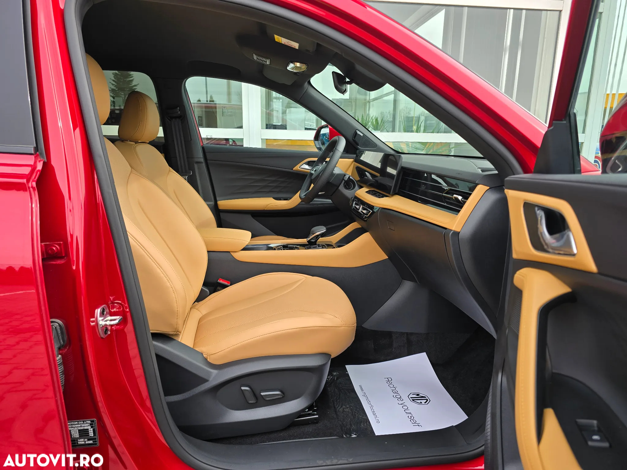 MG HS 1.5 T-GDi 7DCT Exclusive - 10