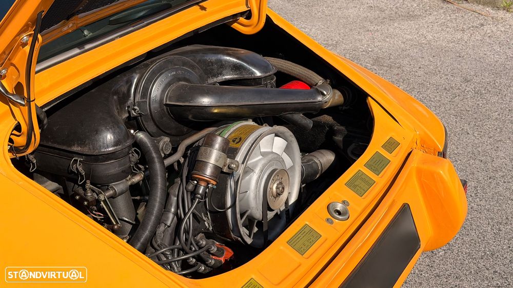 Porsche 911 Série F - 16