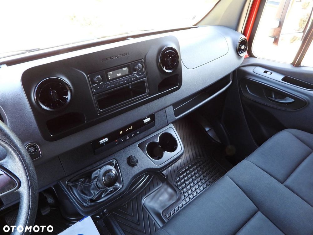 Mercedes-Benz SPRINTER 316  8 PALET PLANDEKA WINDA TEMPOMAT KLIMATYZACJA  160KM - 33