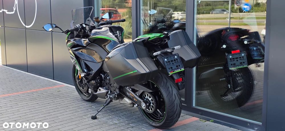 Kawasaki Ninja 1000 SX - 28