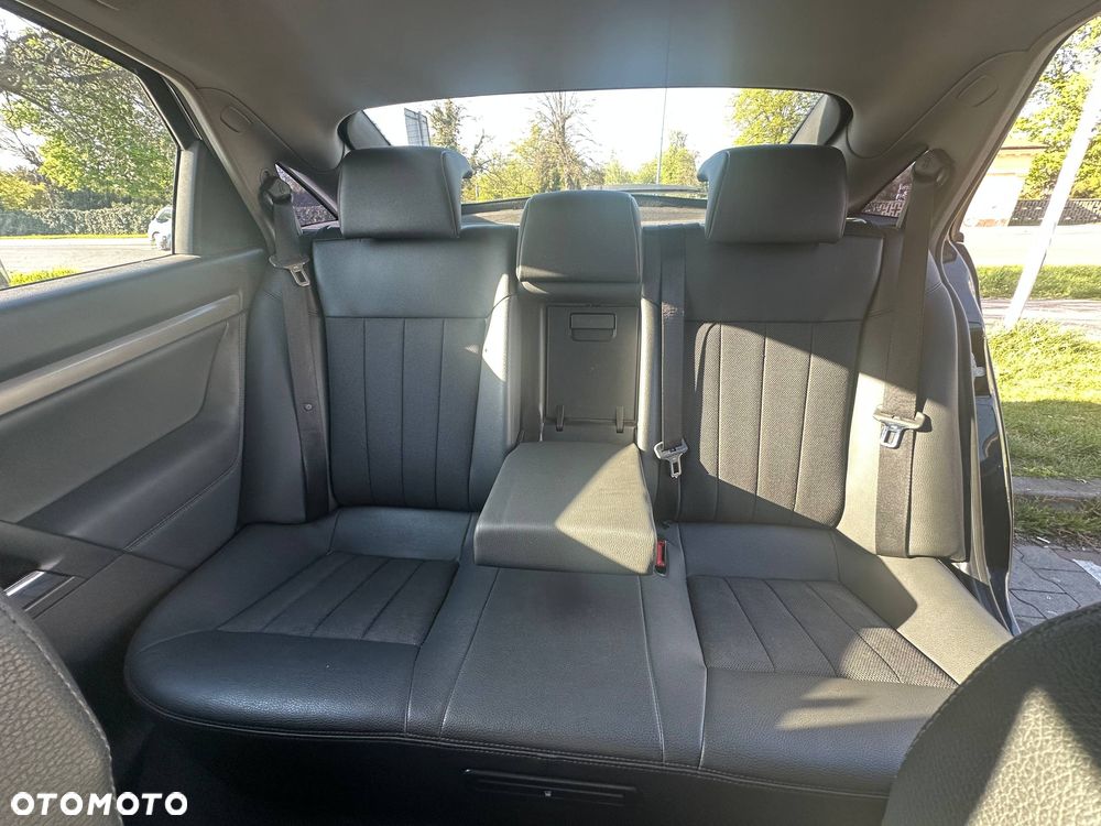 Opel Vectra 1.9 CDTI Elegance ActiveSelect - 12