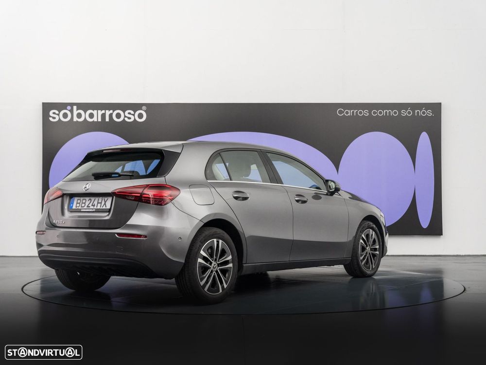 Mercedes-Benz A 250 e Style Plus - 6