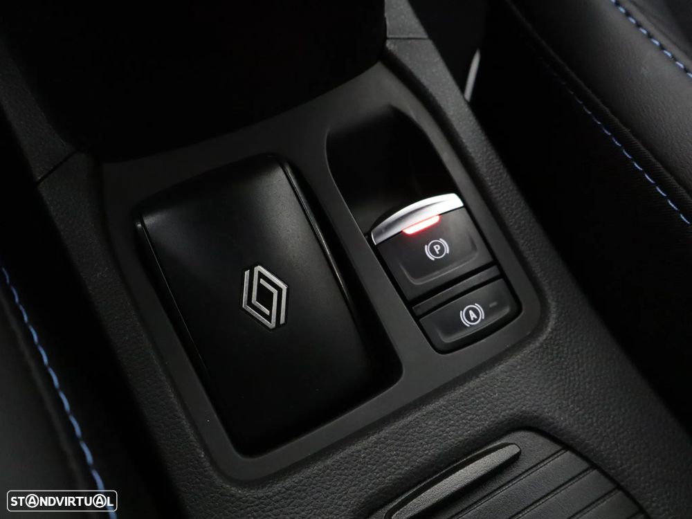 Renault Clio TCe 90 ESPIRIT ALPINE - 31