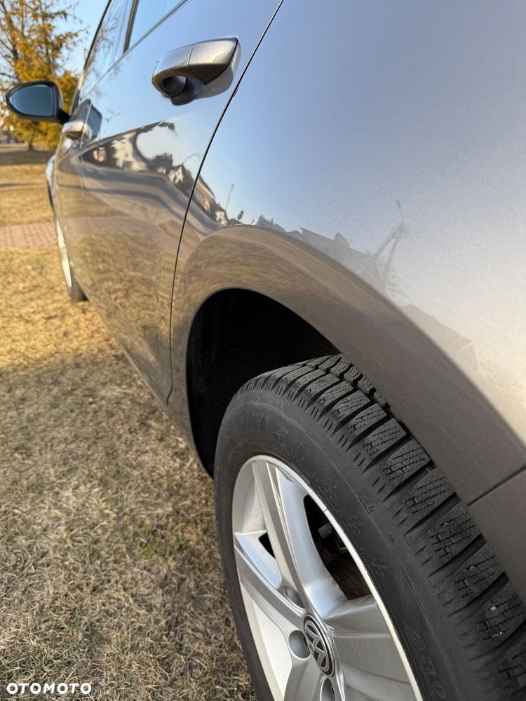 Volkswagen Golf 1.6 TDI BMT Comfortline DSG - 9