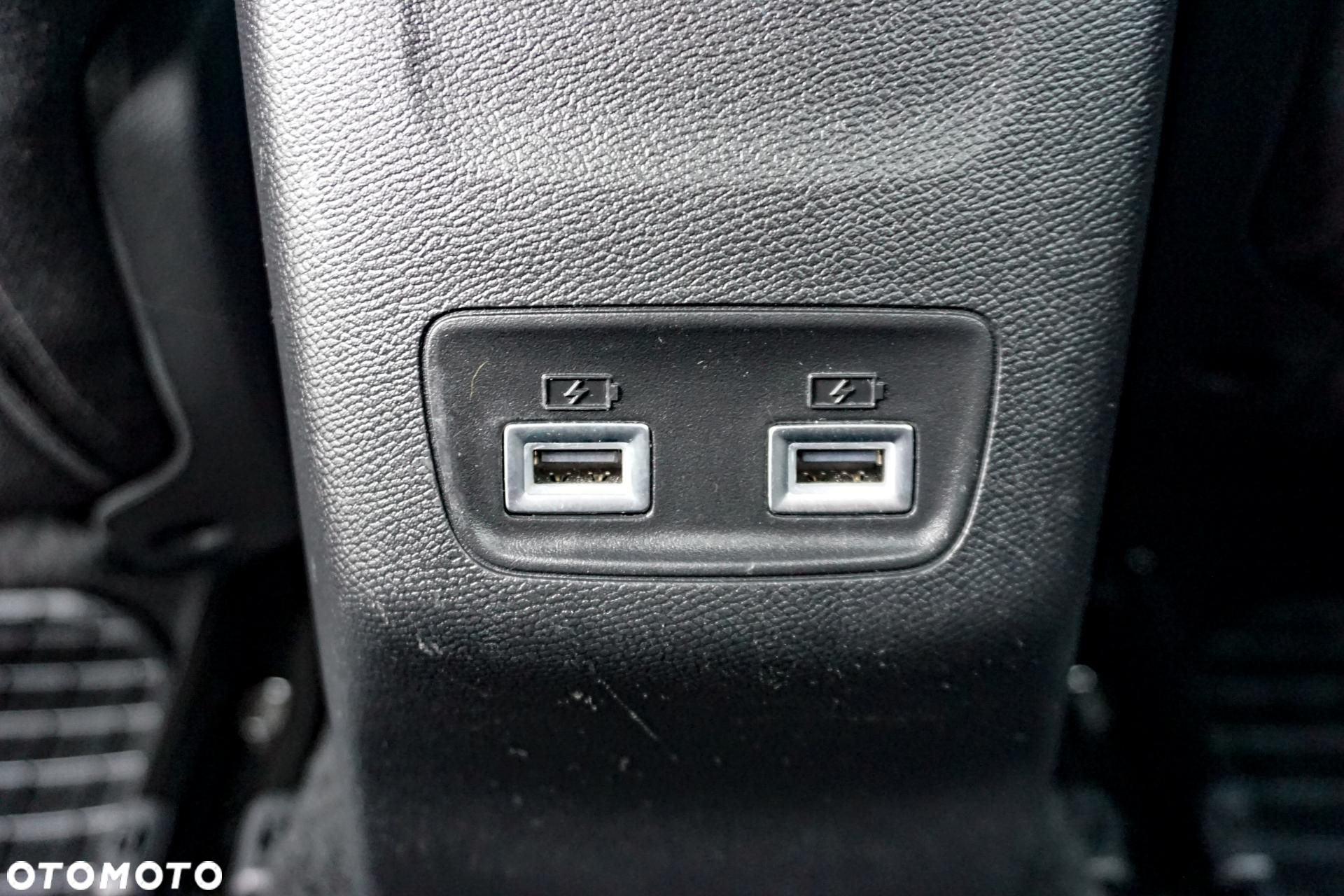 Peugeot 2008 - 33