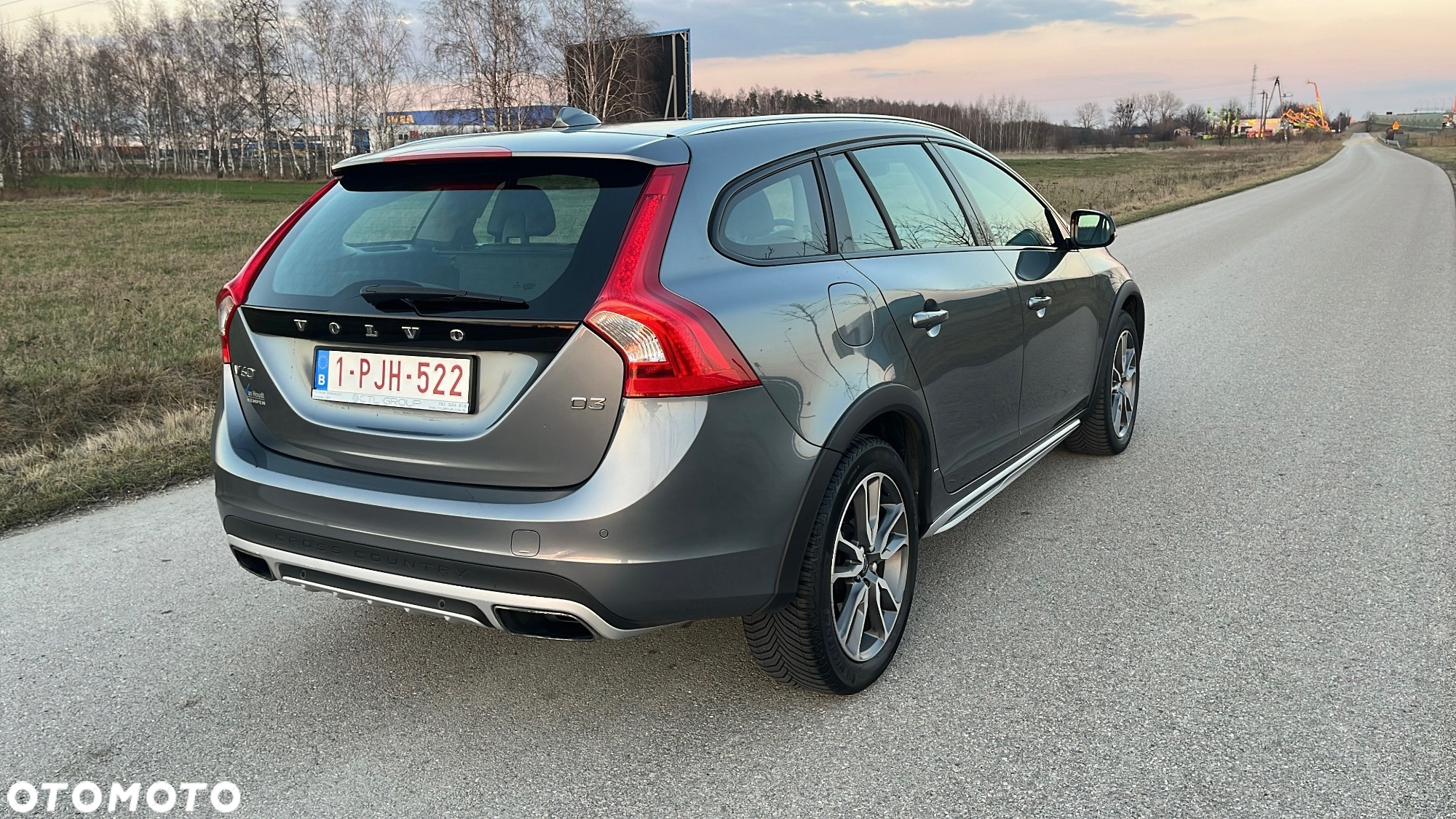 Volvo V60 Cross Country D3 Geartronic - 10