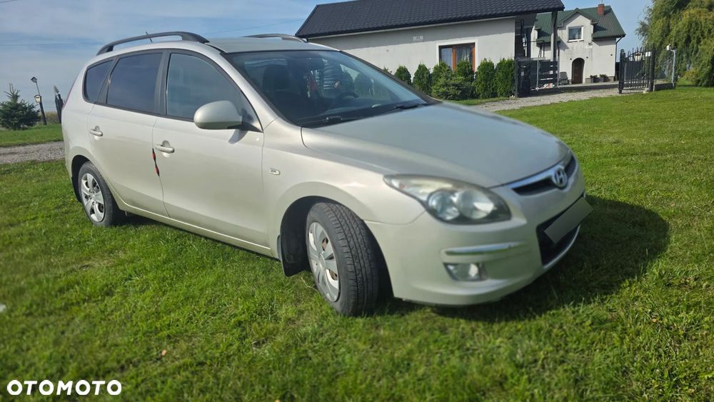 Hyundai i30 1.6 CRDi Comfort - 3