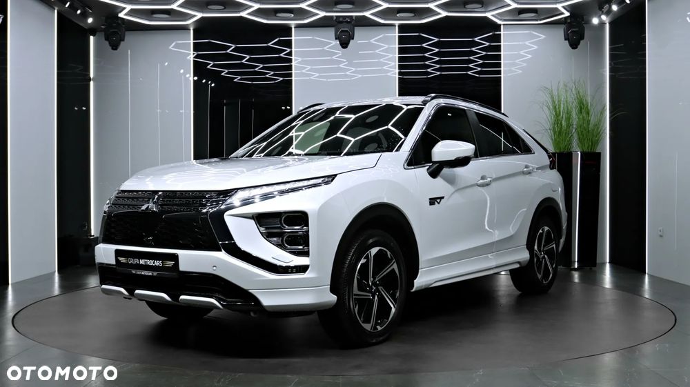 Mitsubishi Eclipse Cross 2.4 PHEV Instyle Plus - 2