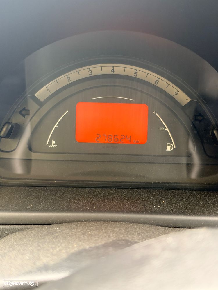 Citroën C3 1.6 16V Exclusive - 16