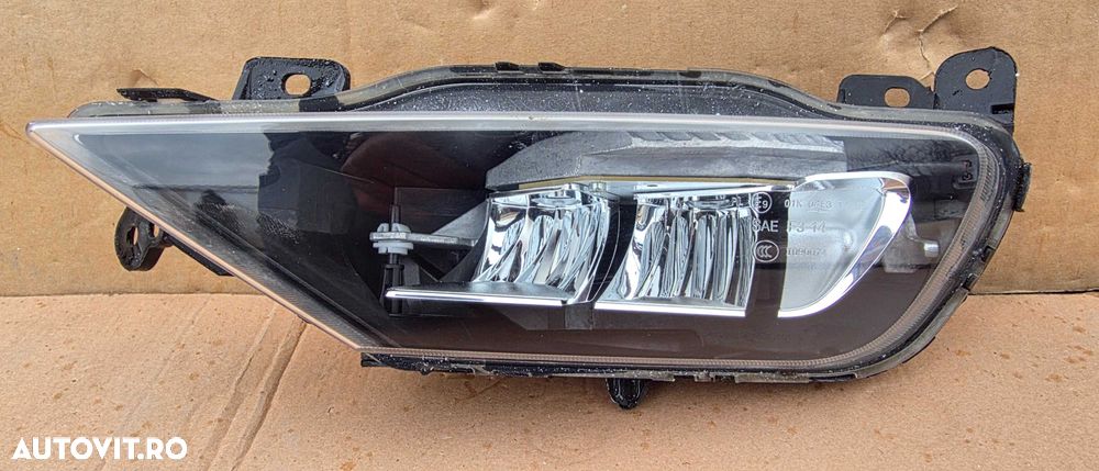 Proiector ceata stanga Volvo S90 / V90 / XC60 / XC90 2017 - 2023 - 1