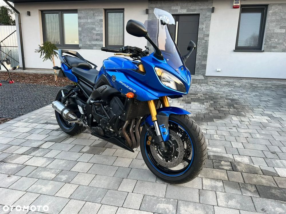 Yamaha FZ8 - 7