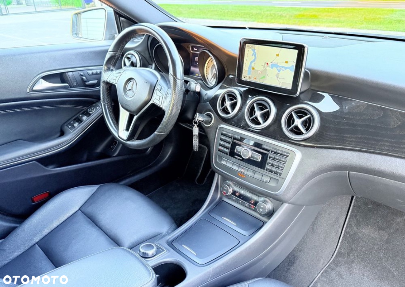 Mercedes-Benz CLA 250 7G-DCT AMG Line - 21