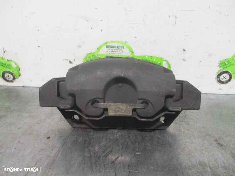 PINÇA TRAVÃO FRONTAL DIREITA CHRYSLER VOYAGER IV 2003 -6629WF4 - 4