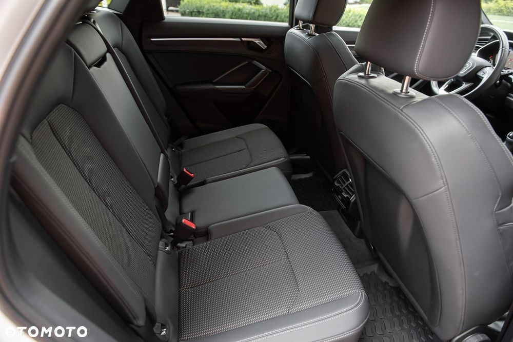 Audi Q3 40 TFSI Quattro S tronic - 32