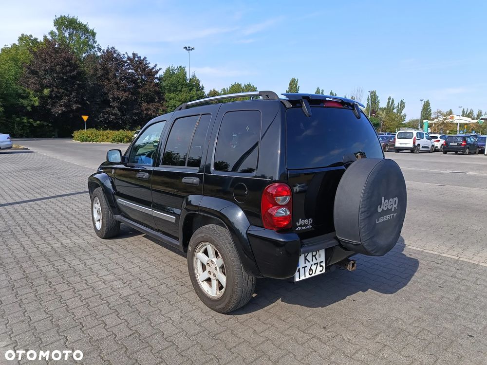 Jeep Liberty - 5