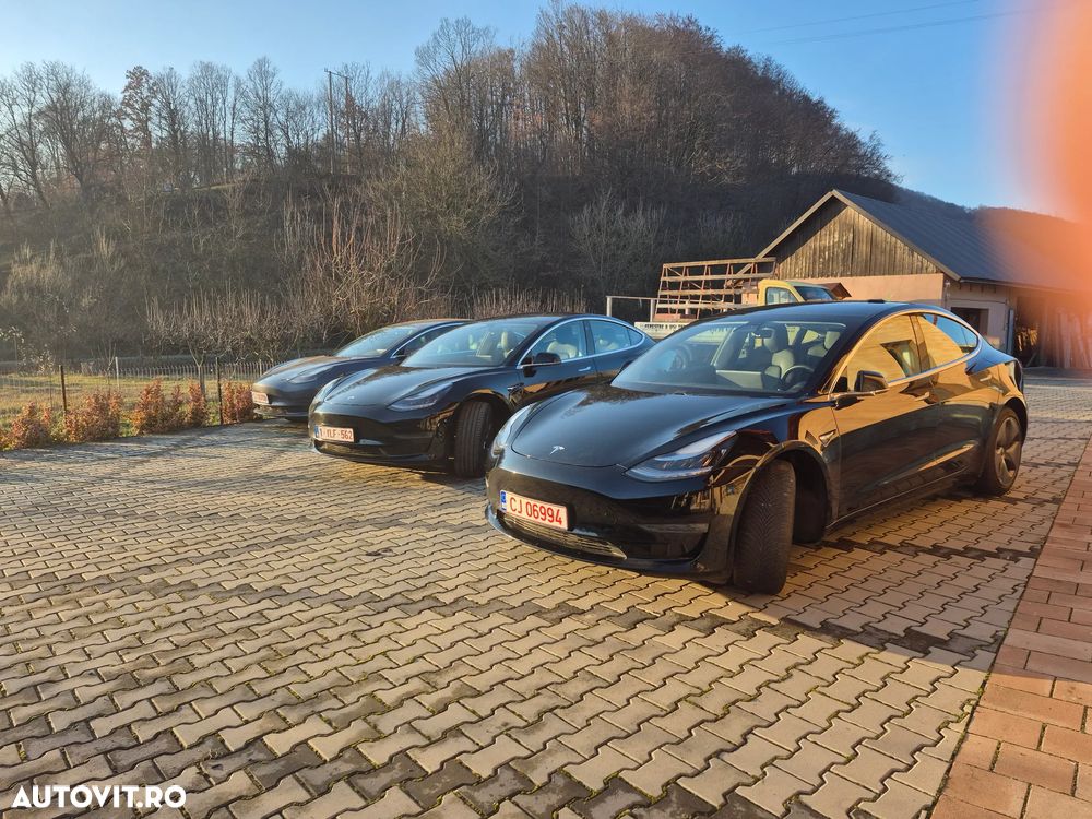 Tesla Model 3 - 14