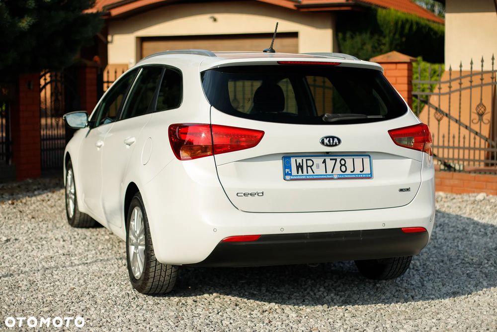 Kia Ceed 1.6 CRDi L - 5
