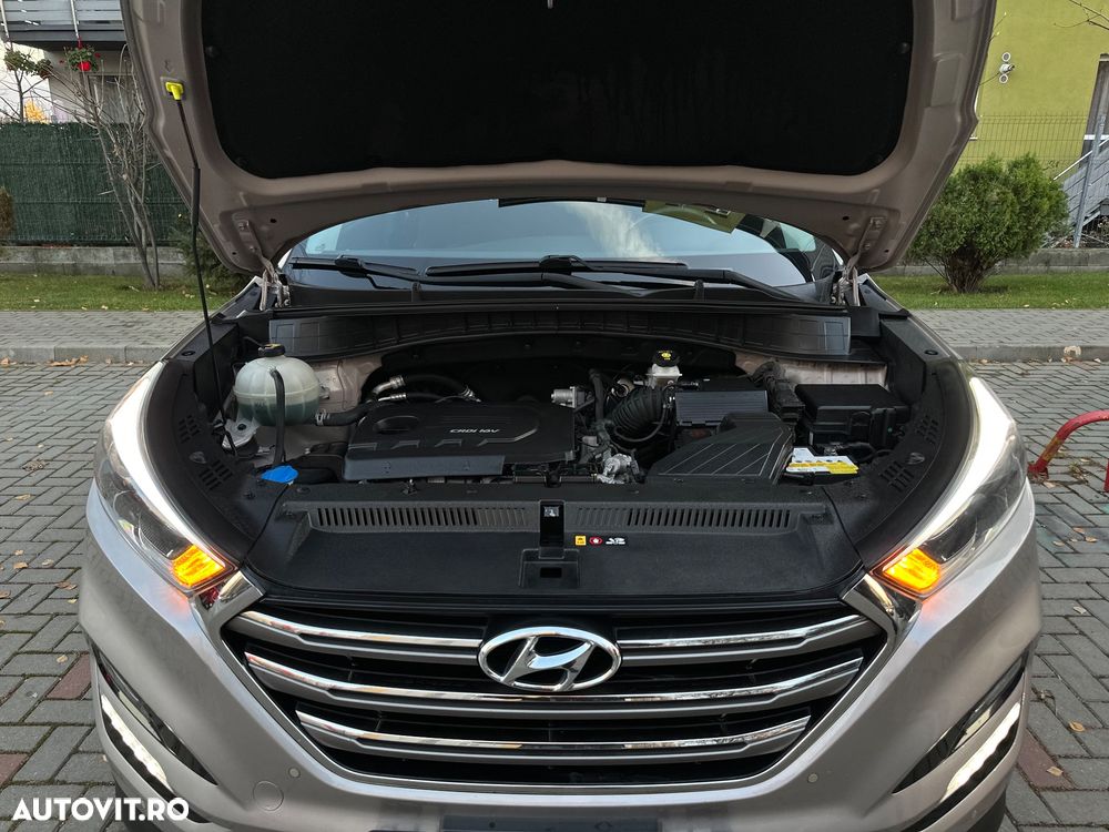 Hyundai Tucson blue 1.7 CRDi 2WD DCT Style - 39