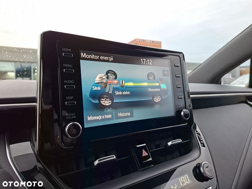 Toyota Corolla 1.8 Hybrid Comfort - 25