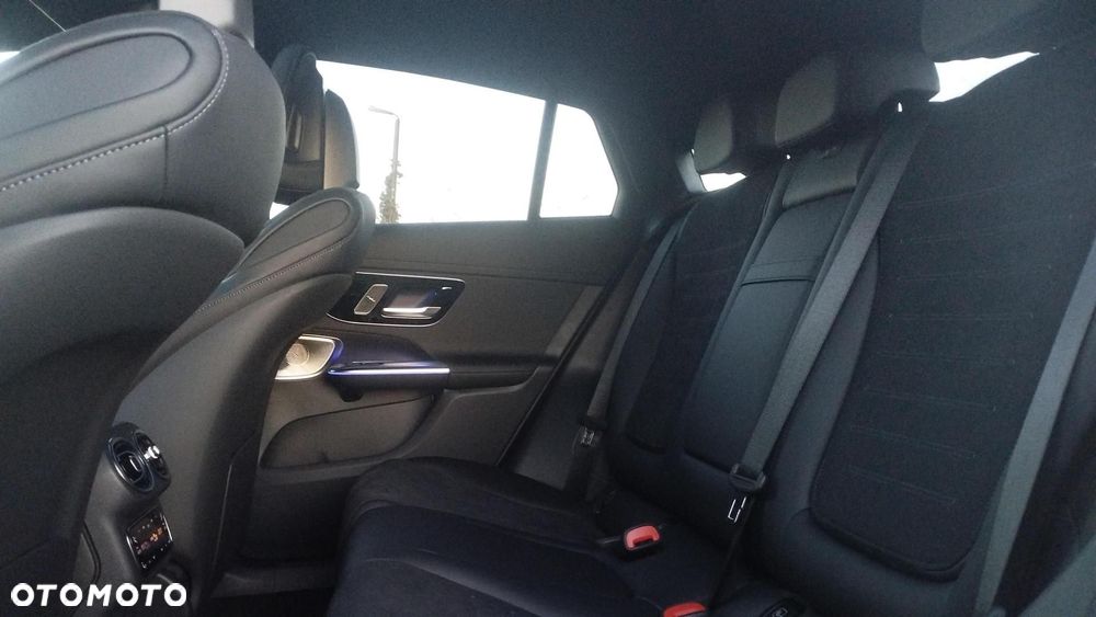 Mercedes-Benz GLC - 20