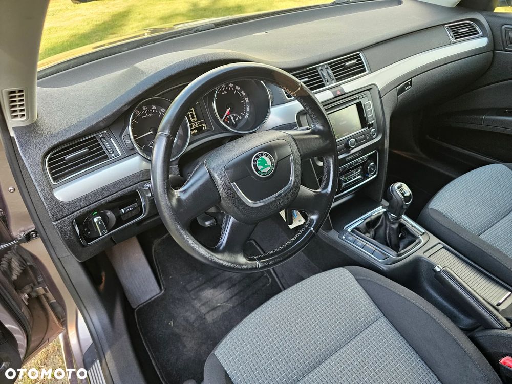 Skoda Superb 2.0 TDI Green tec Elegance - 11