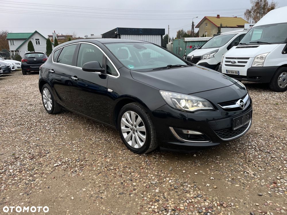 Opel Astra 1.4 Turbo Cosmo - 34