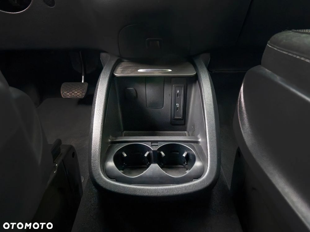 Mercedes-Benz Klasa V 300 d 4-Matic 9G-Tronic (długi) - 26