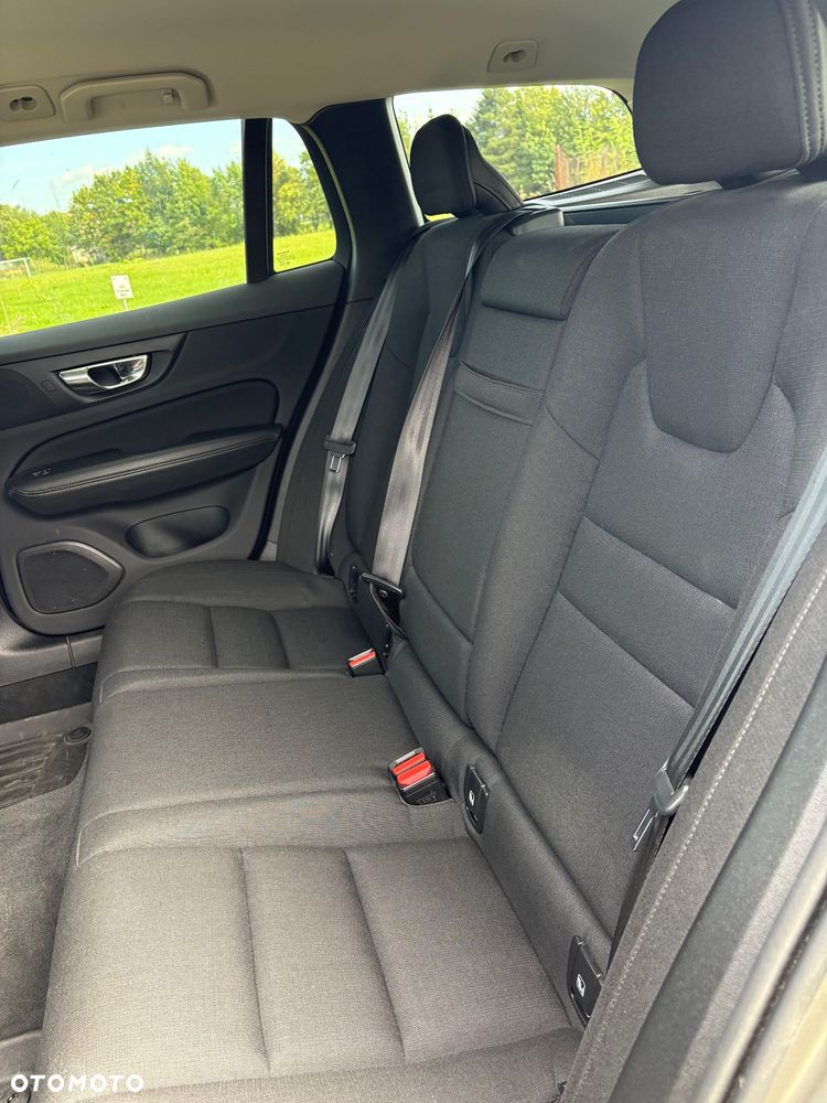 Volvo V60 D4 Inscription - 13