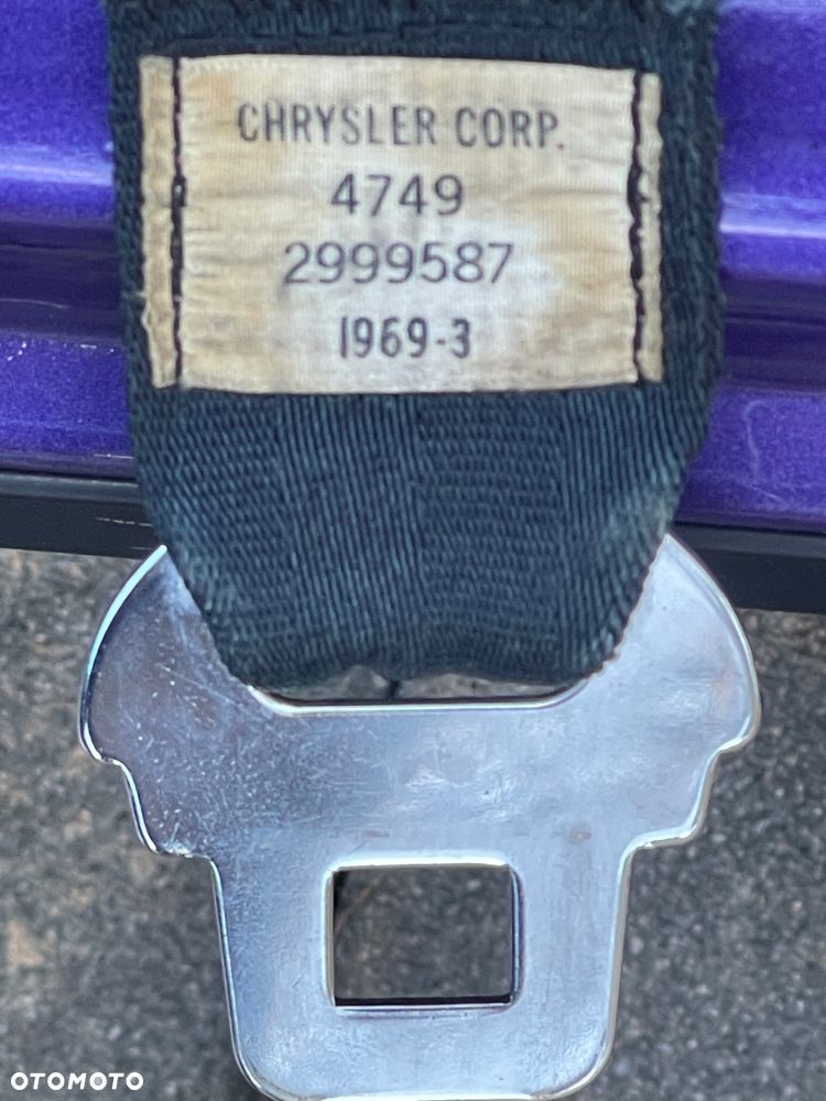 Dodge Challenger - 21