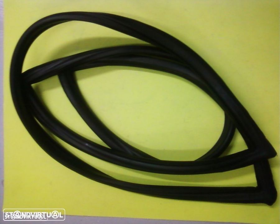 borracha do vidro frente datsun 720 1979-1986 (nova) - 1