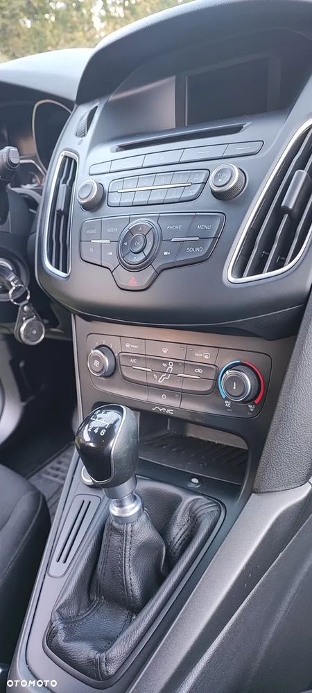 Ford Focus 1.5 TDCi Trend - 19