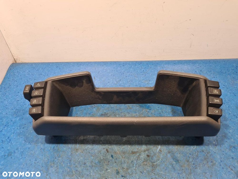 OPEL FRONTERA A OBUDOWA LICZNIKA - 4