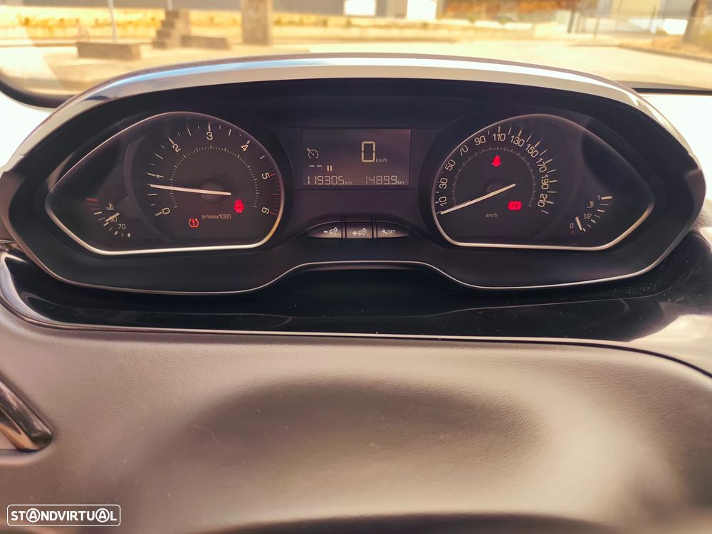 Peugeot 208 1.5 BlueHDi Active - 13