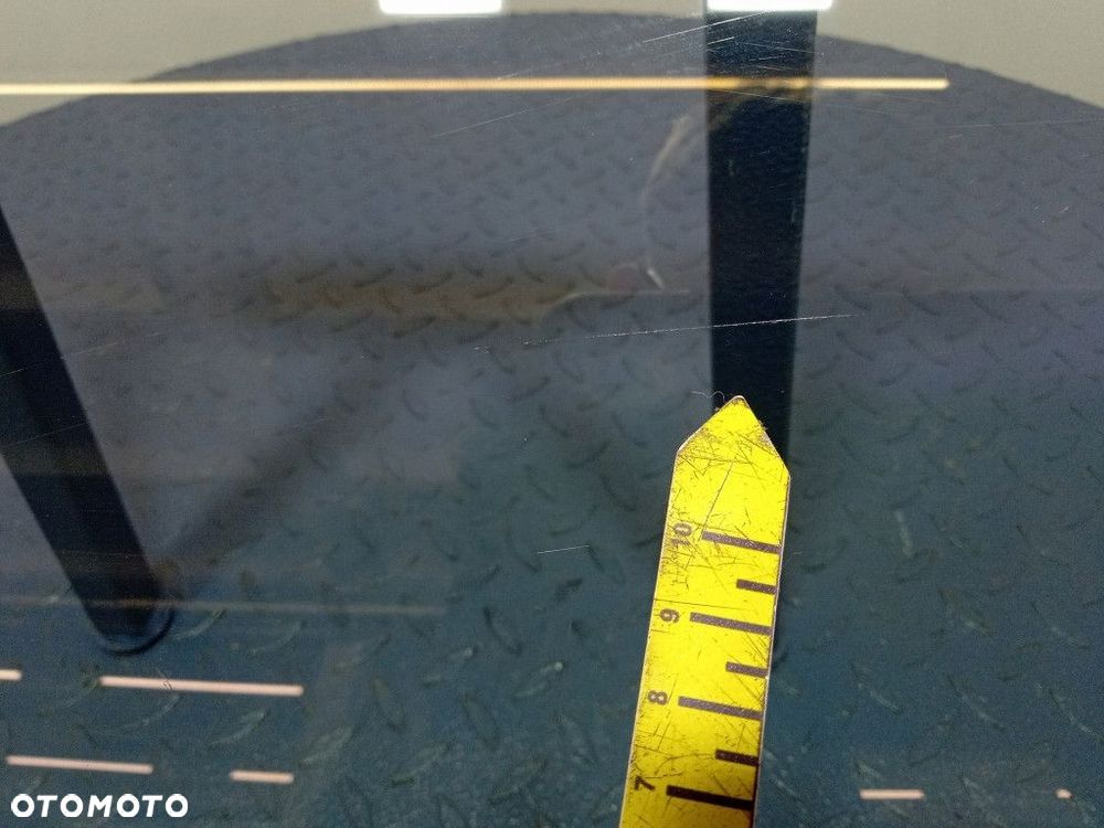 MERCEDES CLK W209 SZYBA DRZWI PRZÓD LEWA - 6