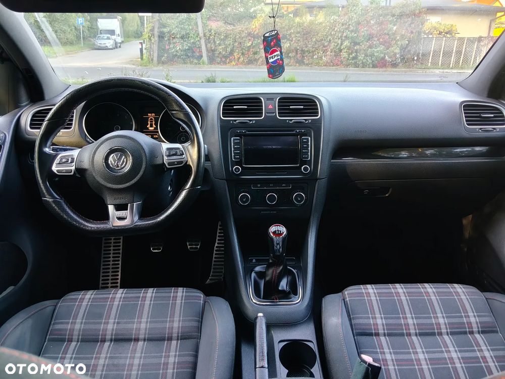 Volkswagen Golf 2.0 TSI GTI - 9
