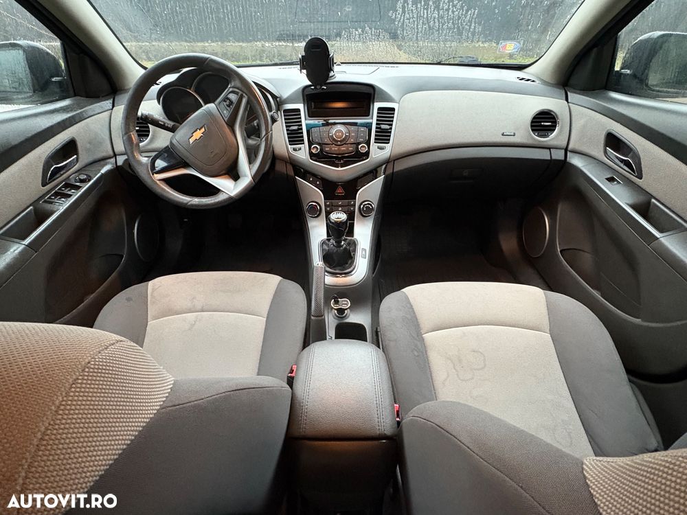 Chevrolet Cruze 1.6 LS Plus G2 - 7