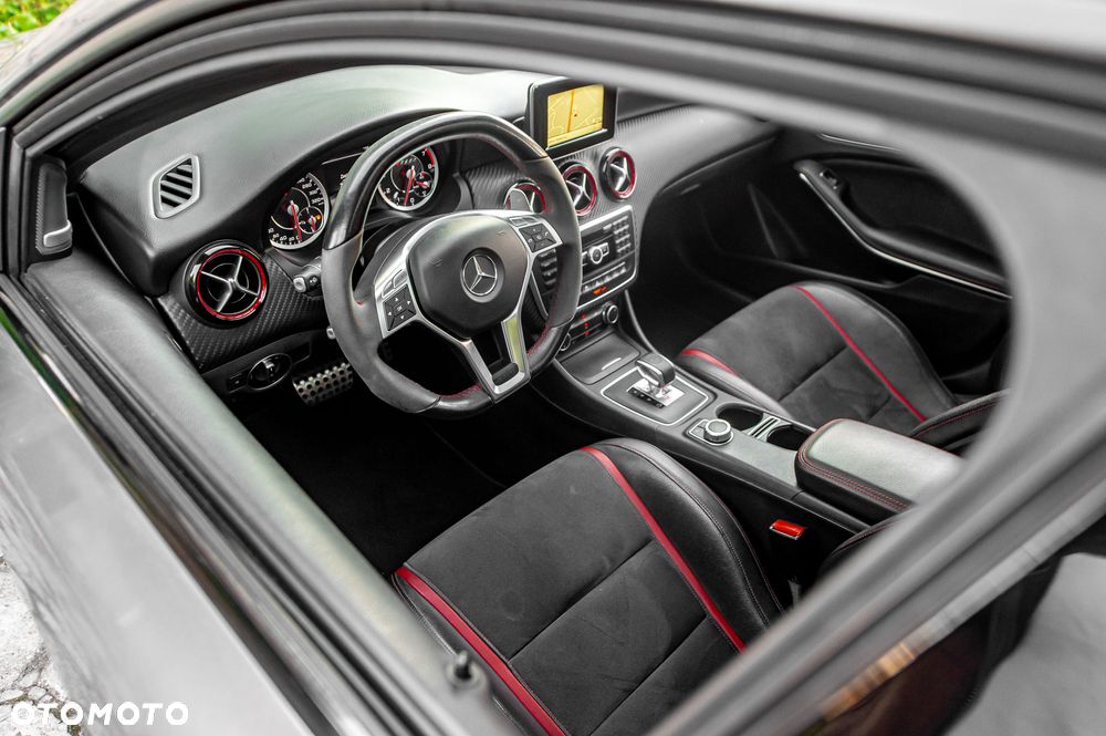 Mercedes-Benz Klasa A 45 AMG 4Matic AMG Speedshift 7G-DCT Edition 1 - 22