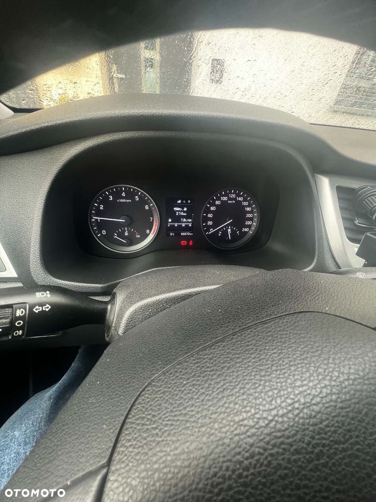 Hyundai Tucson - 10