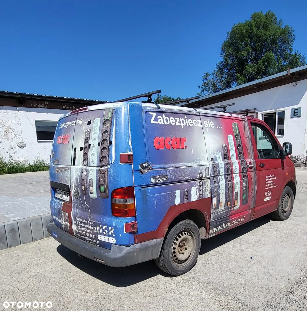 Volkswagen Transporter T5 - 1