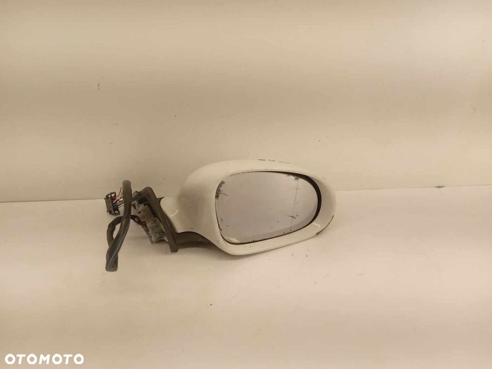LUSTERKO PRAWE PRZEDNIE SKODA SUPERB II 06-08 11 PIN - 3