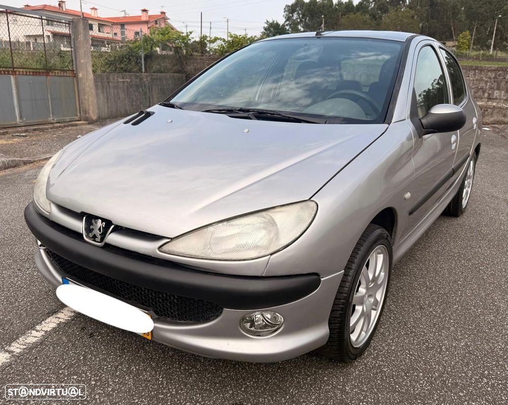 Peugeot 206 1.1 Color Line - 2