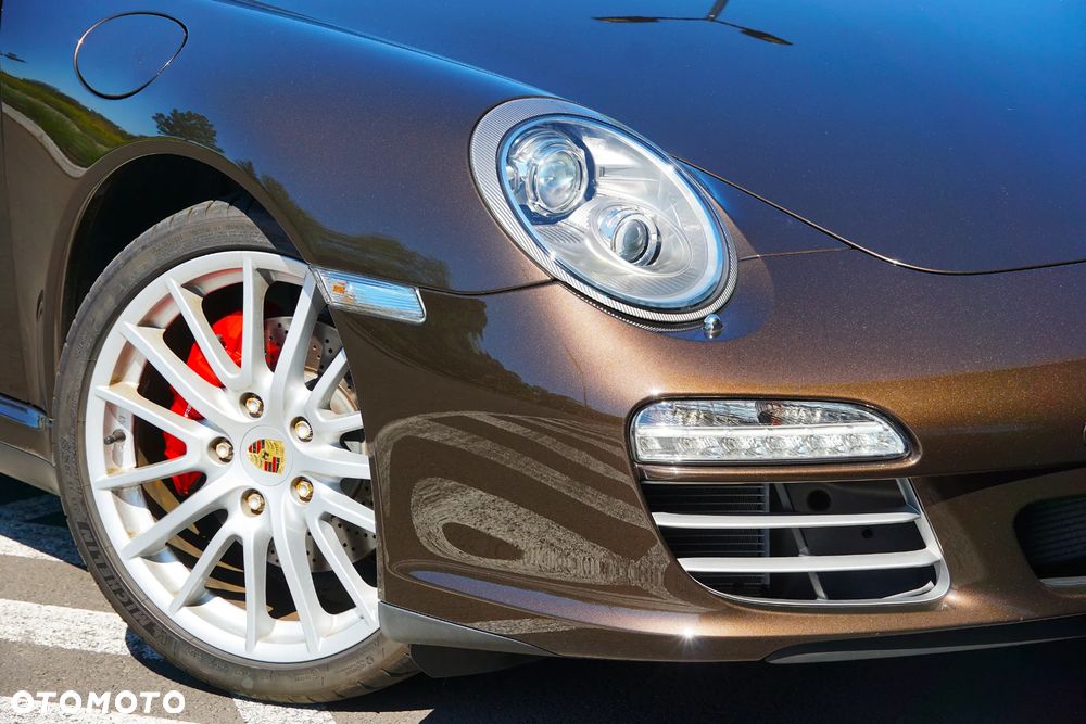 Porsche 911 Carrera 4S PDK - 27