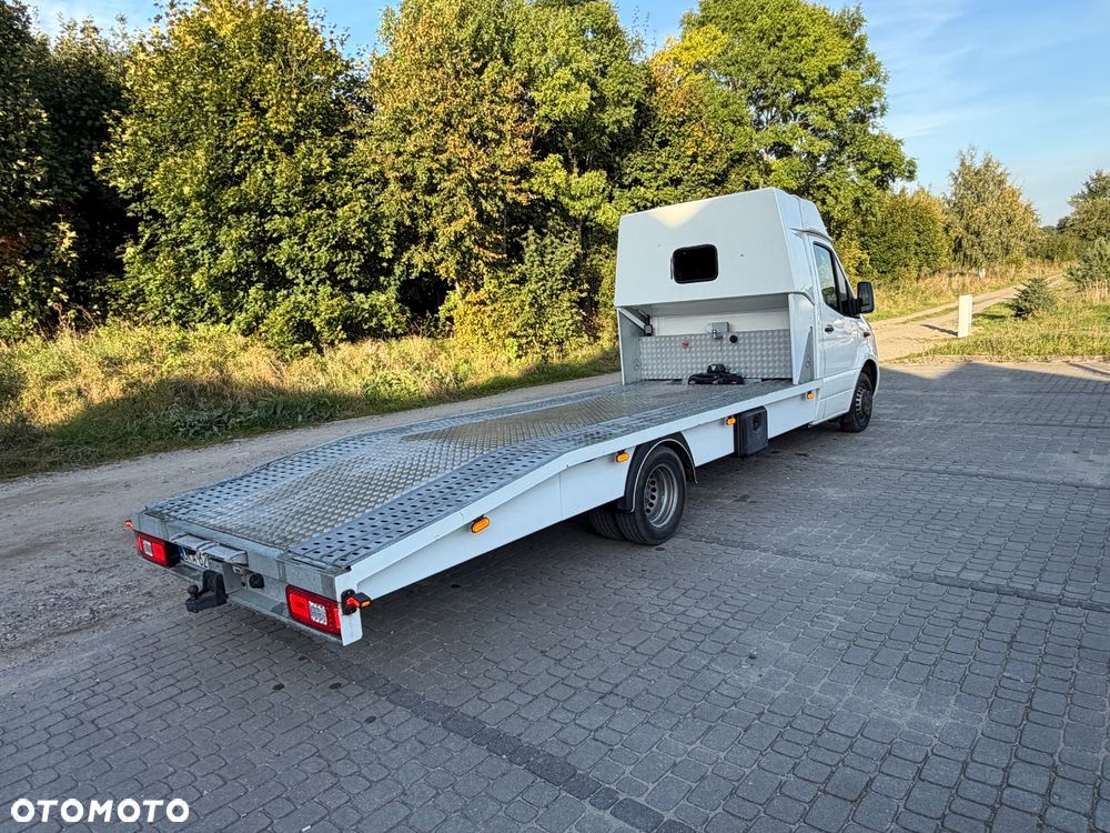Mercedes-Benz Sprinter - 18
