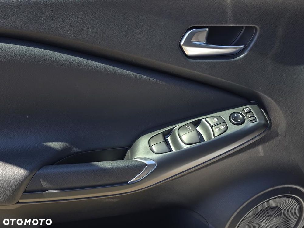 Nissan Juke 1.0 DIG-T Acenta DCT - 10