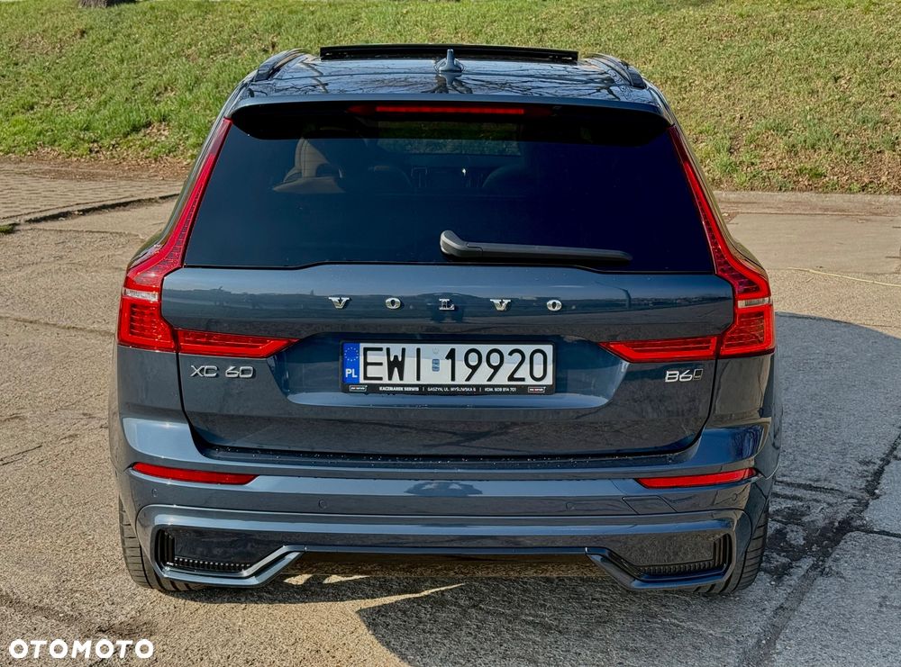 Volvo XC 60 B6 B AWD Ultimate Dark - 3